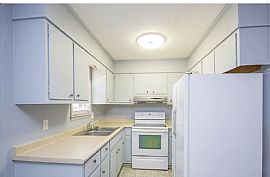 114 Coffman Cir, Athens, Al 35611 in Athens, AL (Photo 2 of 7)