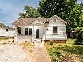 812 Cherry St Nw, Huntsville, Al 35816 in Huntsville, AL