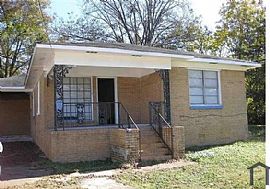 817 4th Ave N, Bessemer, Al 35020 in Bessemer, AL