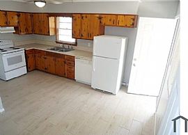 4323 Amherst Dr, Montgomery, Al 36116 in Montgomery, AL (Photo 3 of 7)