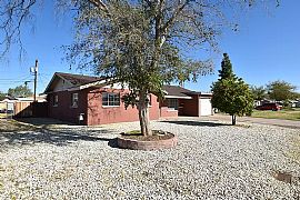 654 E 7th Dr, Mesa, Az 85204 in Mesa, AZ (Photo 2 of 12)