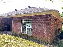 1107 District Ct, Auburn, Al 36830 in Auburn, AL (Photo 2 of 12)