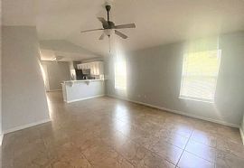 5302 E 7th St, Panama City, Fl in Panama City, FL (Photo 3 of 12)