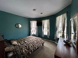 319 Mountain St, Carson City, Nv 89703 in Carson City, NV (Photo 11 of 12)