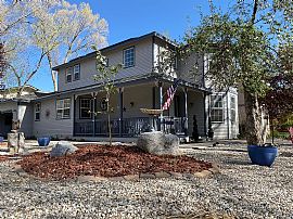 319 Mountain St, Carson City, Nv 89703 in Carson City, NV (Photo 12 of 12)