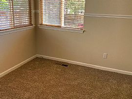 7300 S Florentine Dr, Sparks, Nv 89436 in Sparks, NV (Photo 5 of 11)