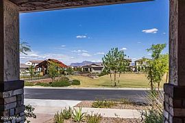 Very Unique and New House  in Mesa, AZ (Photo 2 of 12)