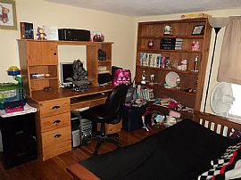 7 Lightburn St, Buckhannon, Wv 26201 in Buckhannon, WV (Photo 5 of 8)