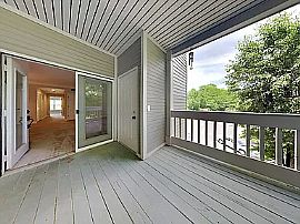 702 Arkland Pl, Nashville, in Nashville, TN (Photo 4 of 7)