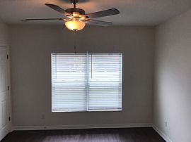 Beautiful and Spacious House- Move-Ready in Clermont, Fl 34711  in Clermont, FL (Photo 10 of 12)