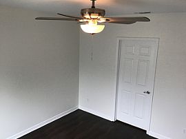 Beautiful and Spacious House- Move-Ready in Clermont, Fl 34711  in Clermont, FL (Photo 11 of 12)