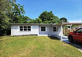 19 N Wadsworth Ave, Beverly Hills, Fl 34465 in Beverly Hills, FL