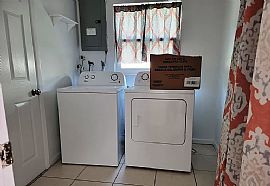 19 N Wadsworth Ave, Beverly Hills, Fl 34465 in Beverly Hills, FL (Photo 10 of 12)