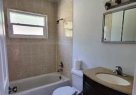 19 N Wadsworth Ave, Beverly Hills, Fl 34465 in Beverly Hills, FL (Photo 8 of 12)