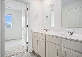 301 Chelsea Park Dr, Chelsea, Al 35043 in Chelsea, AL (Photo 9 of 12)