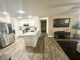 419 W Bolero Dr, Tempe, Az 85284 in Tempe, AZ (Photo 6 of 12)