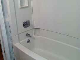 281 Crescent Cir, Cheshire, Ct 06410 in Cheshire, CT (Photo 5 of 6)