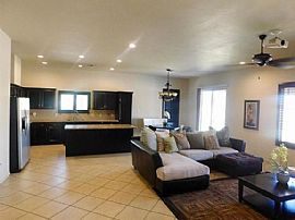 7942 E 36th Ln, Yuma, Az 85365 in Yuma, AZ (Photo 4 of 12)