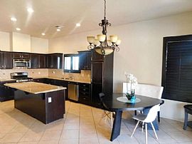 7942 E 36th Ln, Yuma, Az 85365 in Yuma, AZ (Photo 6 of 12)