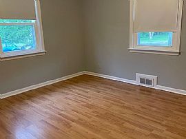 45 Bielefield Rd, Middletown, Ct 06457 in Middletown, CT (Photo 3 of 9)