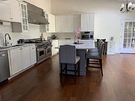 10 Powder Horn Hill Rd, Wilton, Ct 06897 in Wilton, CT (Photo 2 of 9)