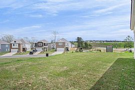 301 Chelsea Park Dr, Chelsea, Al 35043 in Chelsea, AL (Photo 11 of 11)