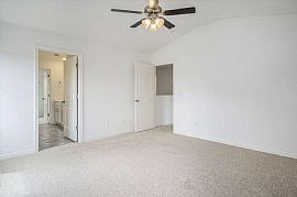 301 Chelsea Park Dr, Chelsea, Al 35043 in Chelsea, AL (Photo 4 of 11)