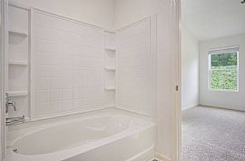 270 Chelsea Park Dr, Chelsea, Al 35043 in Chelsea, AL (Photo 10 of 12)