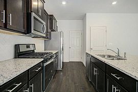 270 Chelsea Park Dr, Chelsea, Al 35043 in Chelsea, AL (Photo 4 of 12)