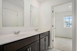 270 Chelsea Park Dr, Chelsea, Al 35043 in Chelsea, AL (Photo 9 of 12)