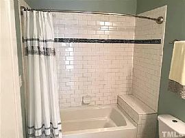 Charming 2 Bedroom  in Durham, NC (Photo 6 of 8)