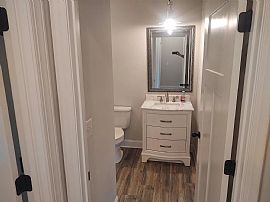 906 Peaks St, Bedford, Va 24523 (570) 838-5165 in Bedford, VA (Photo 2 of 10)