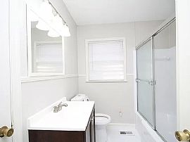 3406-1 Brenda St Nw, Huntsville, Al 35810 in Huntsville, AL (Photo 8 of 9)