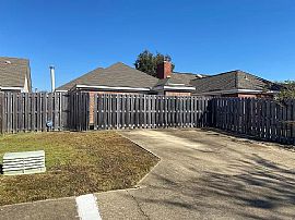 6313 Chaprice Ln, Montgomery, Al 36117 in Montgomery, AL (Photo 2 of 8)