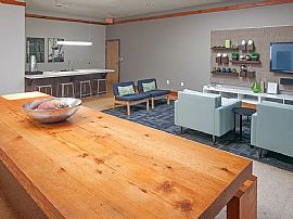 Belmont Dairy Apartments and Lofts, # 1390, 3340 Se Morrison St in Portland, OR (Photo 11 of 12)