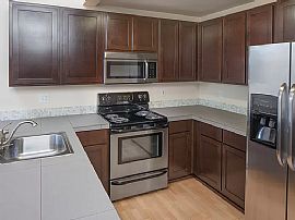 Belmont Dairy Apartments and Lofts, # 1390, 3340 Se Morrison St in Portland, OR (Photo 2 of 12)