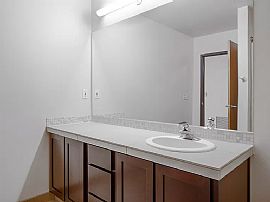 Belmont Dairy Apartments and Lofts, # 1390, 3340 Se Morrison St in Portland, OR (Photo 6 of 12)