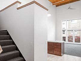 Belmont Dairy Apartments and Lofts, # 1390, 3340 Se Morrison St in Portland, OR (Photo 7 of 12)