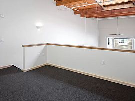 Belmont Dairy Apartments and Lofts, # 1390, 3340 Se Morrison St in Portland, OR (Photo 9 of 12)