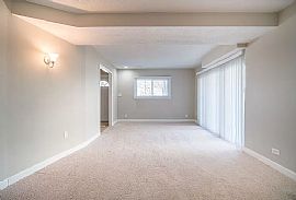 466 Park Ave, Pewaukee, Wi 53072 in Pewaukee, WI (Photo 9 of 12)