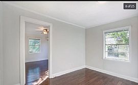 753 E Waldburg St, Savannah, Ga 31401 Beautiful Home in Savannah, GA (Photo 7 of 12)