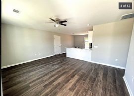 200 Evans Ter #43, Statesboro, Ga 30458 Beautiful Home in Statesboro, GA (Photo 2 of 11)