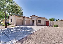 902 E Madeline Dr, Chandler, Az 85225 in Chandler, AZ