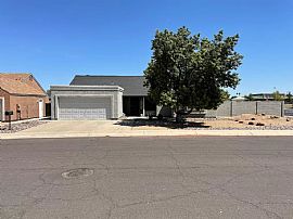 5502 W Garden Dr, Glendale, Az 85304 in Glendale, AZ