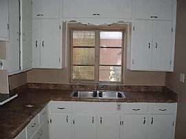 640 W 1st St, Mesa, Az 85201 in Mesa, AZ (Photo 3 of 7)