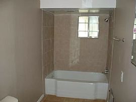 640 W 1st St, Mesa, Az 85201 in Mesa, AZ (Photo 5 of 7)