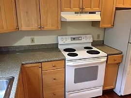 2020 Kingstown Rd, Wakefield, Ri 02879 in Wakefield, RI (Photo 10 of 12)