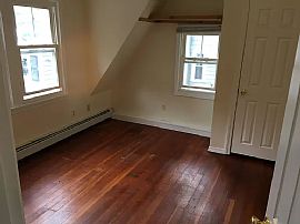 2020 Kingstown Rd, Wakefield, Ri 02879 in Wakefield, RI (Photo 4 of 12)