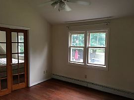 2020 Kingstown Rd, Wakefield, Ri 02879 in Wakefield, RI (Photo 7 of 12)