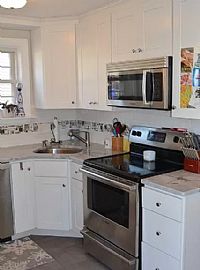 175 Franklin St, Bristol, Ri 02809 in Bristol, RI (Photo 9 of 12)